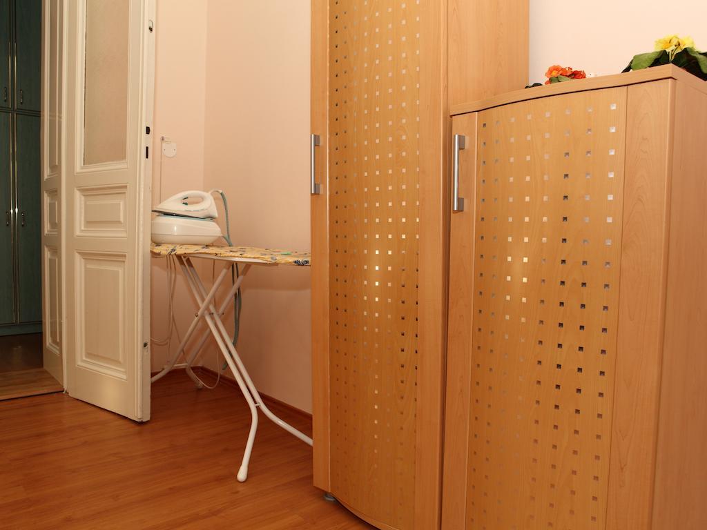 7K - Apartmany Lazenska Karlovy Vary Room photo