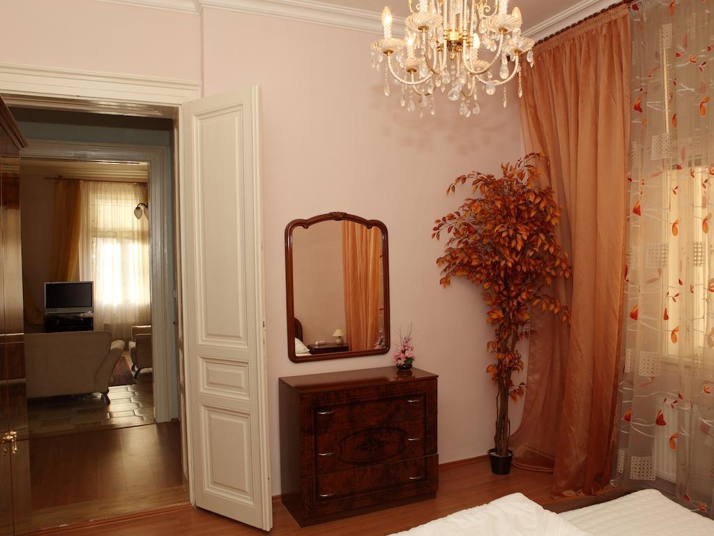 7K - Apartmany Lazenska Karlovy Vary Exterior photo